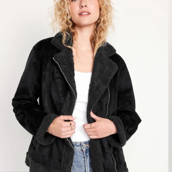 NWT OLD NAVY Faux-Suede Sherpa-Lined Moto Jacket Color Black SIZE XTRA SMALL - Picture 2 of 7